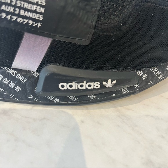 Mens Adidas NMD r1 v2 script - Picture 9 of 11